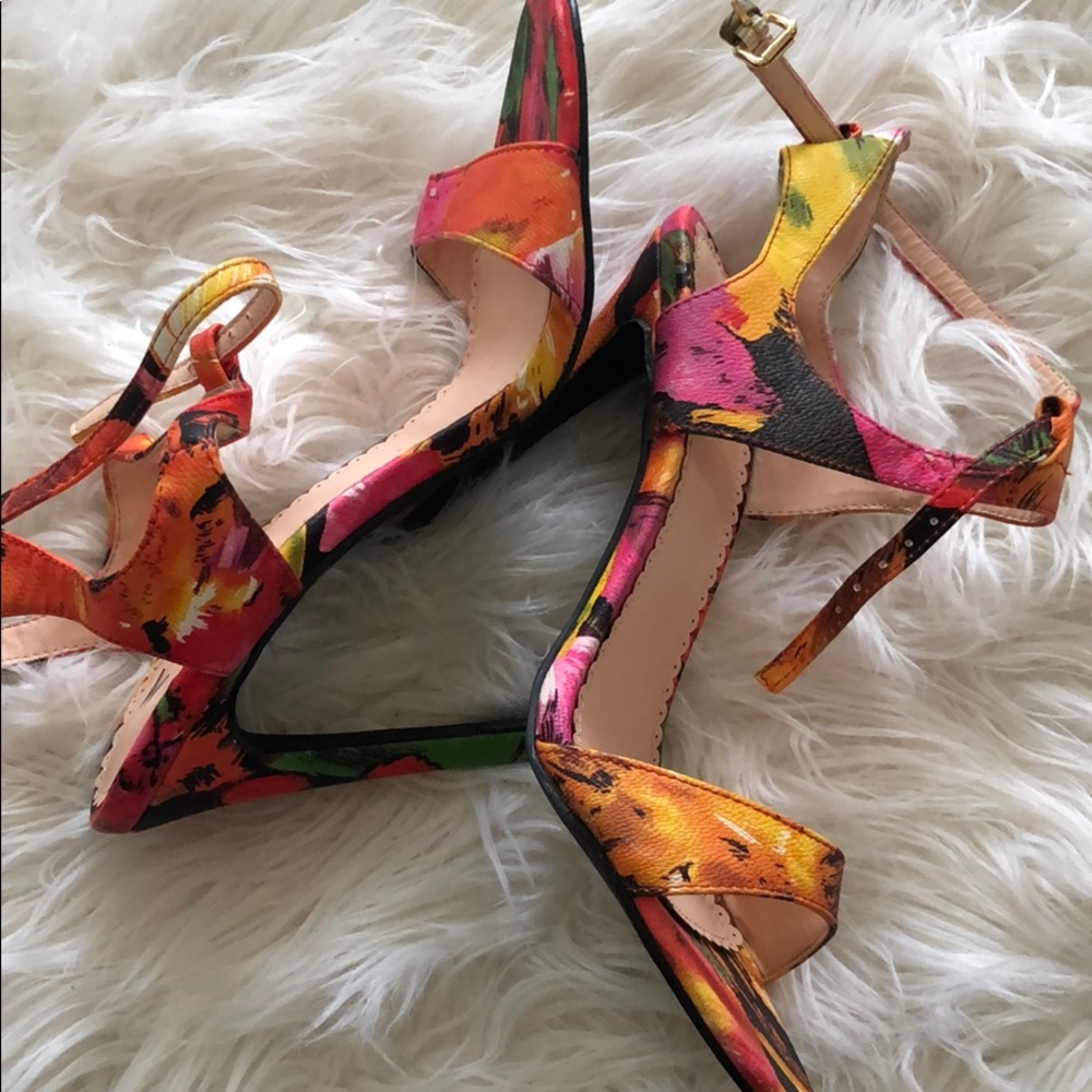 Multi color strappy heel